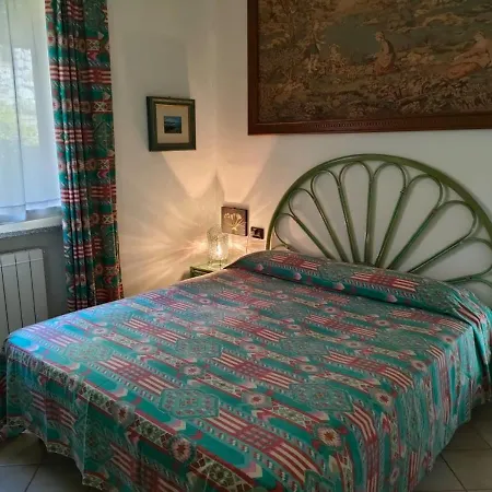 Casa Alba - Goelba Lägenhet *